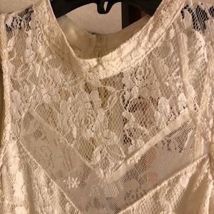 Cream lace n Cotten nylon and polyester small